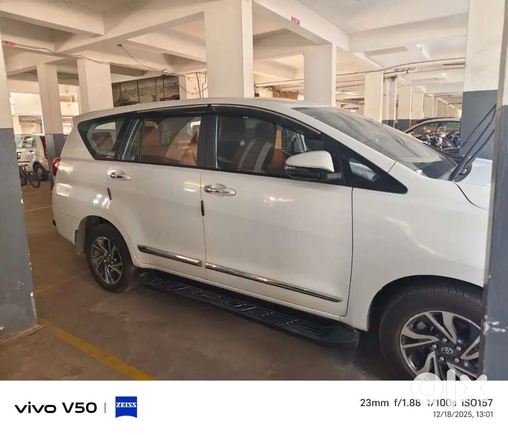 Toyota Innova Crysta 2025 Diesel 30000 Km Driven
