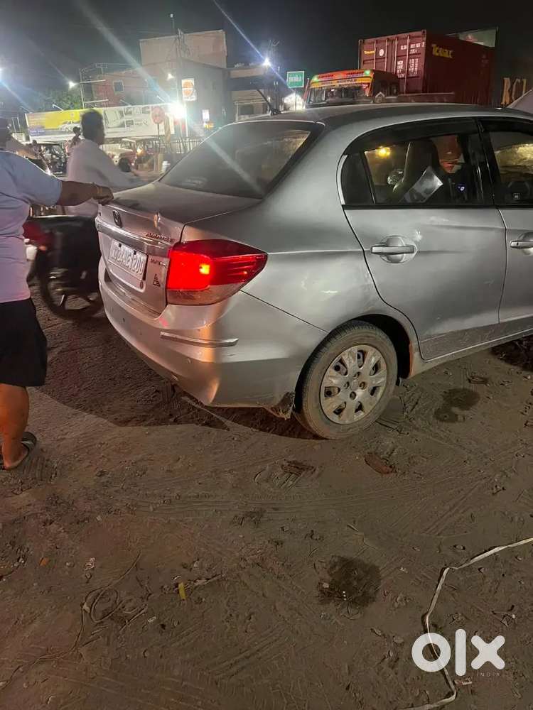 Honda Amaze 1.2 Petrol 2015