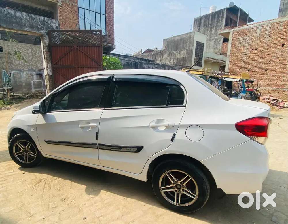 Honda Amaze 2016 Cng & Hybrids Good Condition