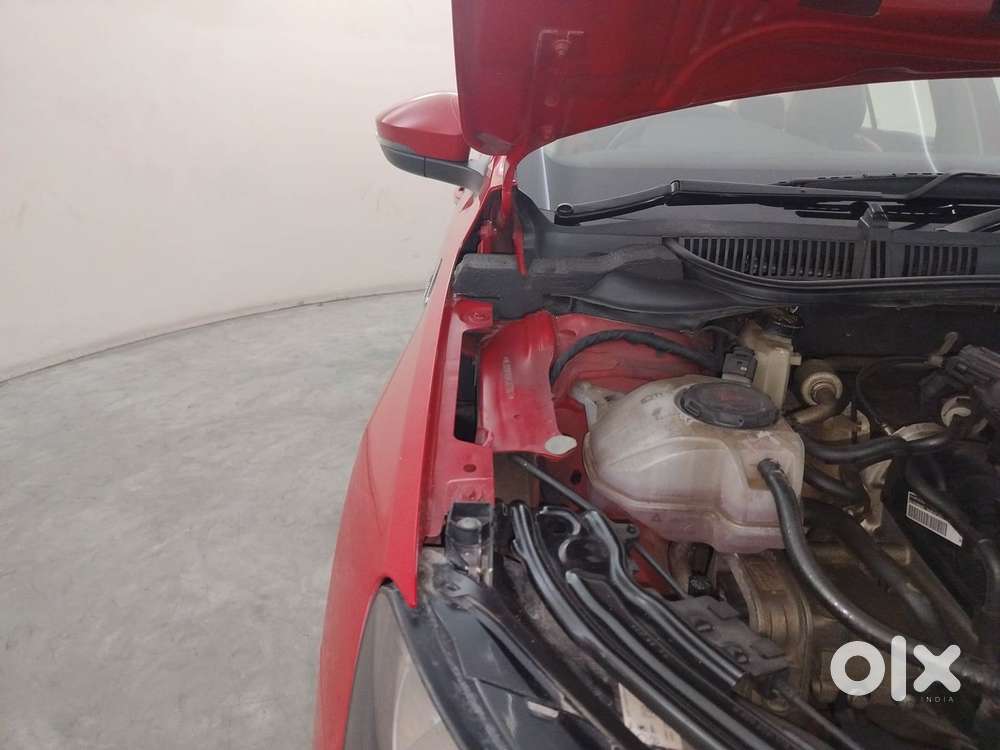 Skoda Slavia Ambition 1.0l Tsi At, 2022, Petrol