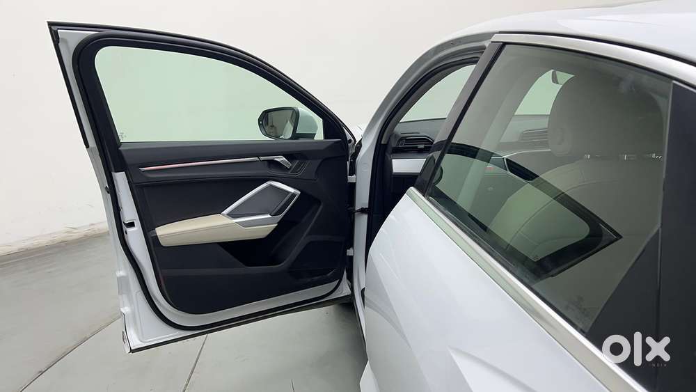 Audi Q3 Sportback Technology Plus S-line, 2022, Petrol