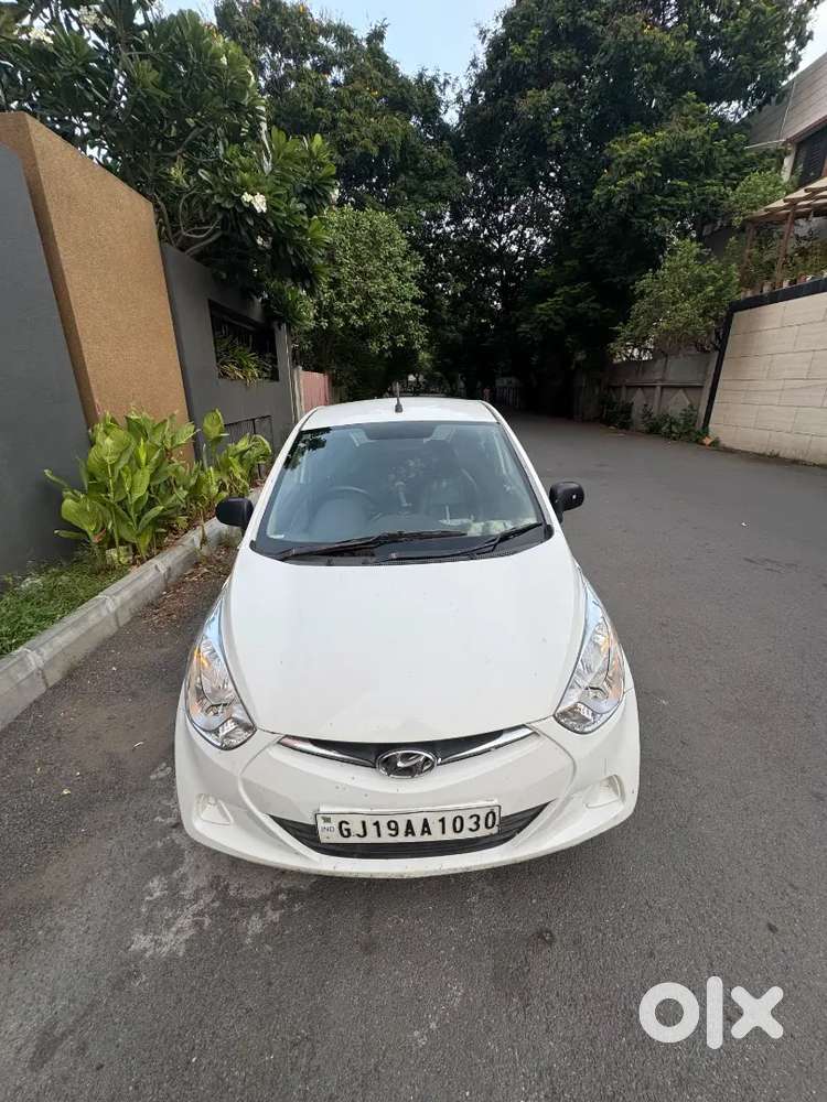 Hyundai Eon 2012 Petrol Well Maintained