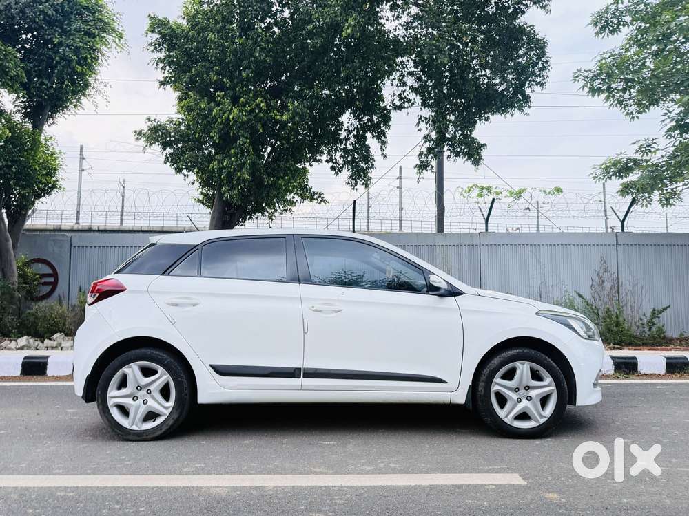 Hyundai I20 Asta Option, 2017, Petrol