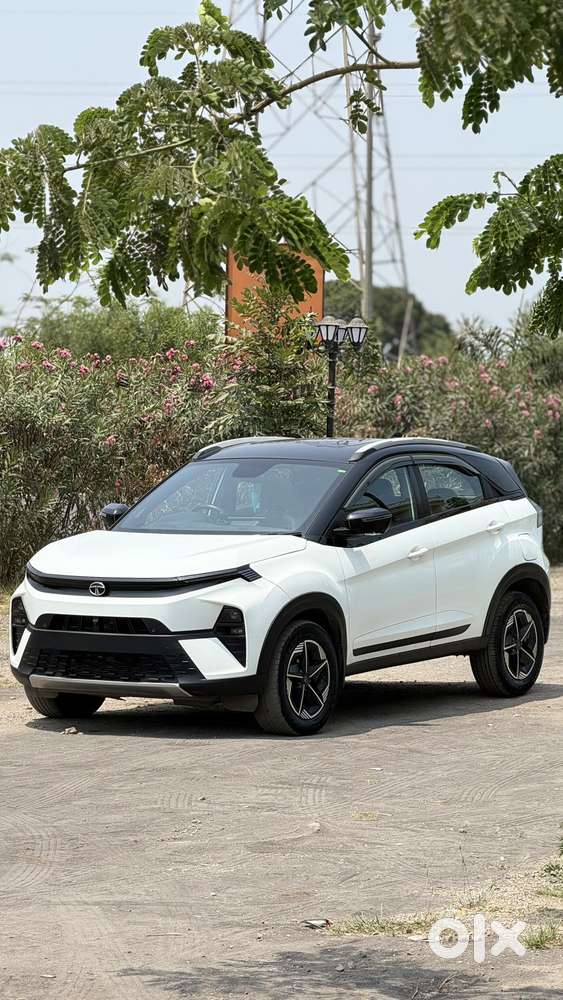 Tata Nexon Fearless Plus S 1.5 Revotorq Diesel 6 Amt Dt, 2023, Diese..