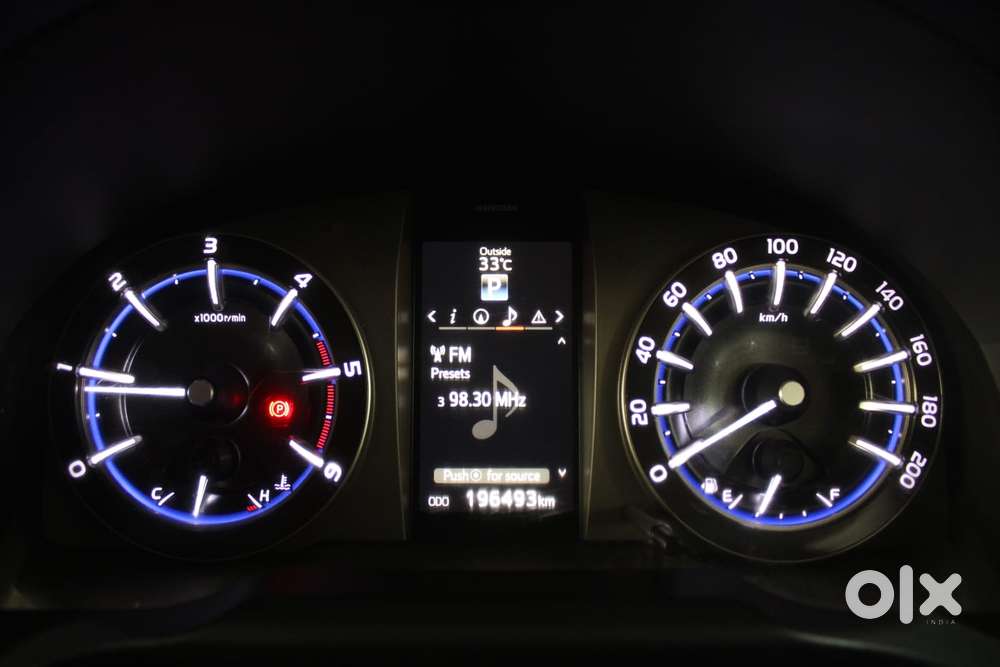 Toyota Innova Crysta 2.8 Z, 2016, Diesel