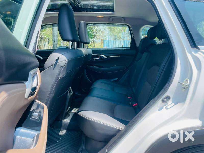 Toyota Urban Cruiser Hyryder 1.5 V Hybrid, 2025, Petrol