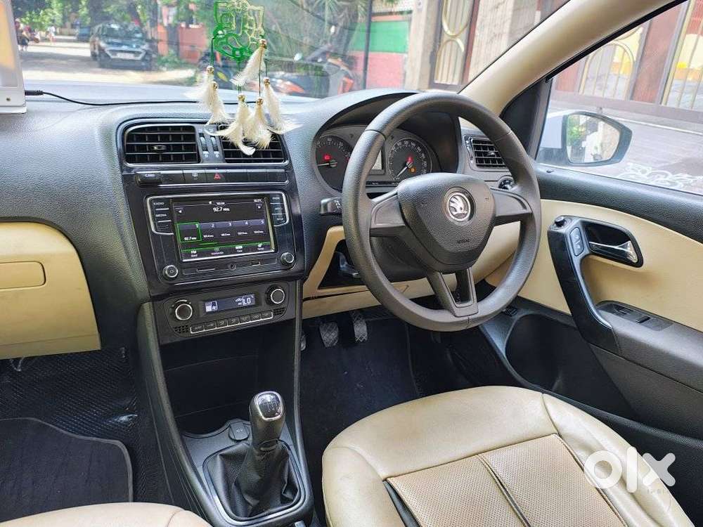 Skoda Rapid 1.0 Tsi Active, 2020
