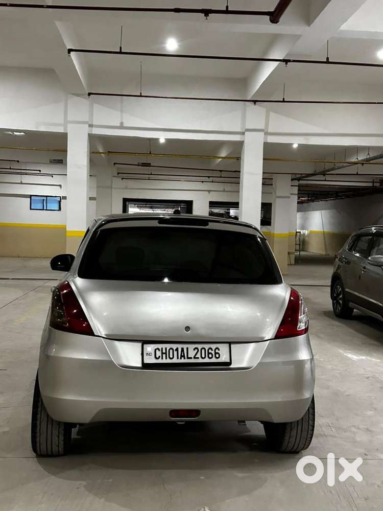 Maruti Suzuki Swift 2012 Vxi