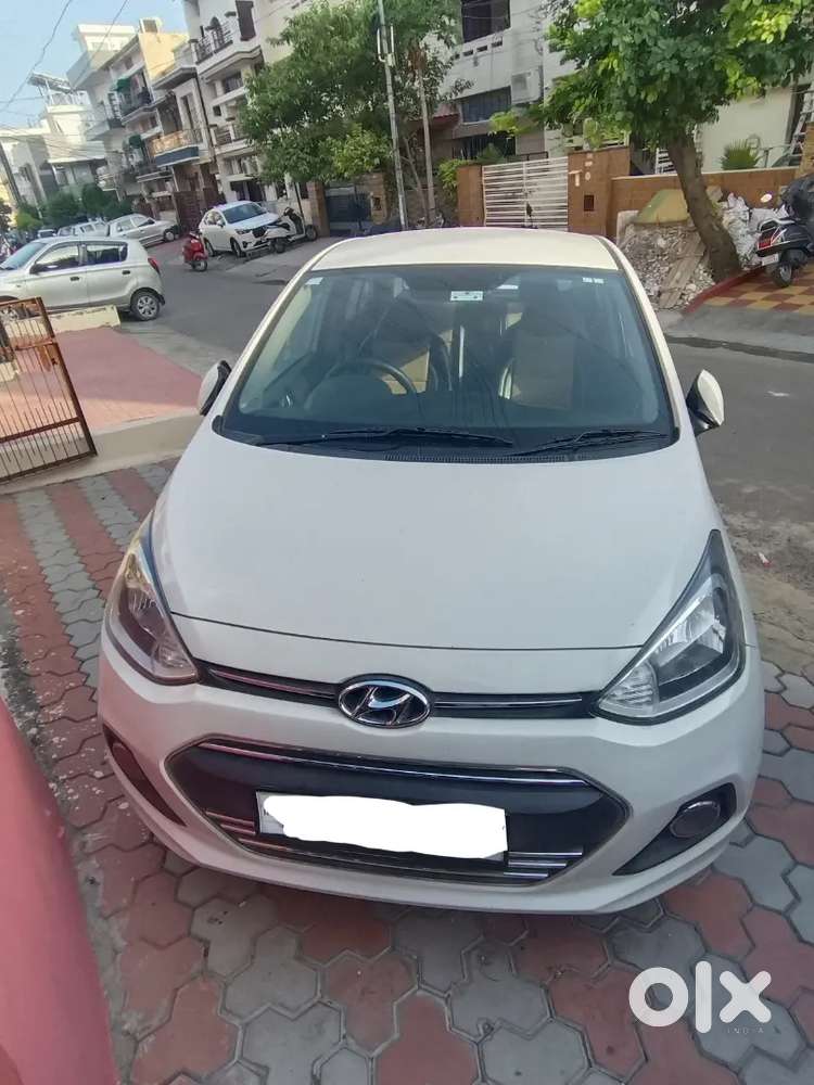 Hyundai Xcent 2016 Manual Petrol