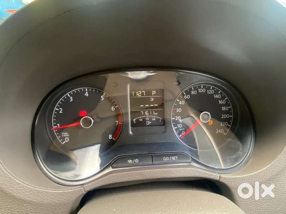 Volkswagen Vento 1.2 Tsi Highline At, 2016, Petrol