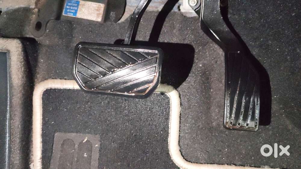 Maruti Suzuki Vitara Brezza 1.5 Zxi At, 2020, Petrol