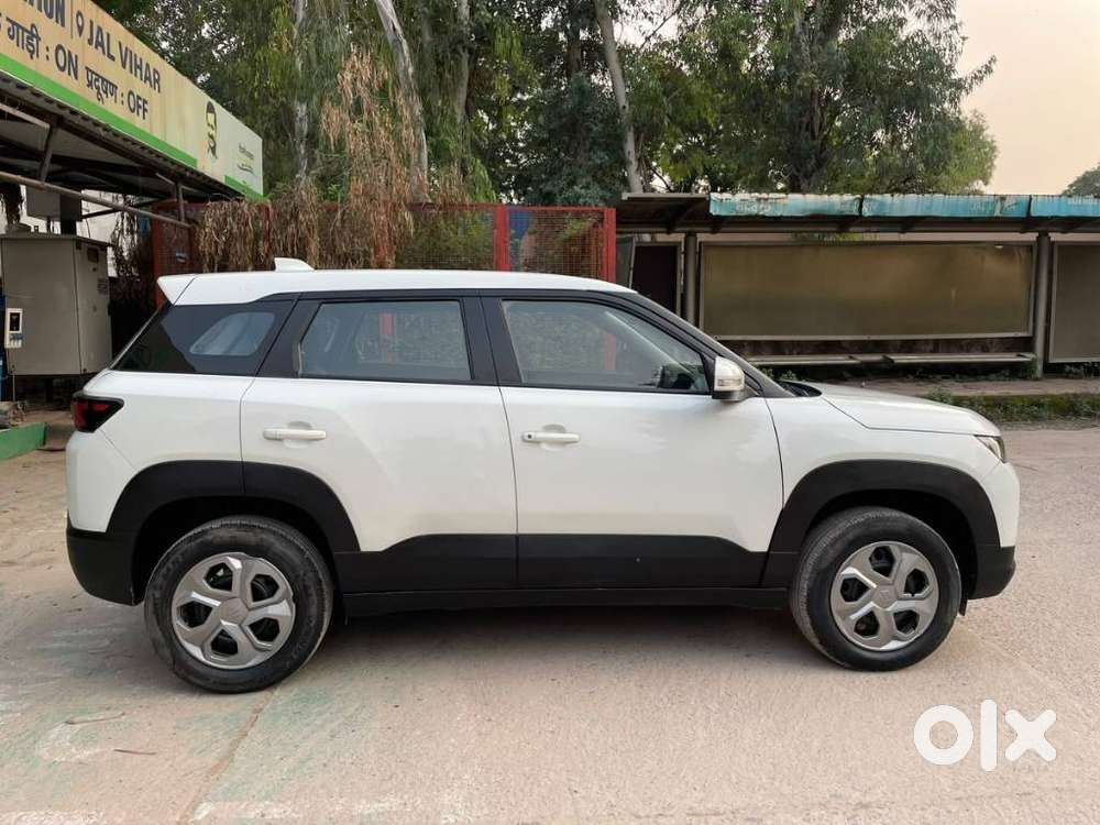 Maruti Suzuki Brezza 1.5 Vxi Smart Hybrid, 2022, Petrol