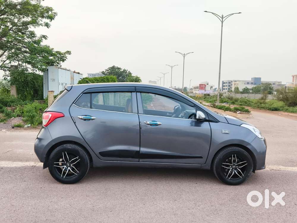 Hyundai Grand I10 Sportz Plus, 2018, Petrol