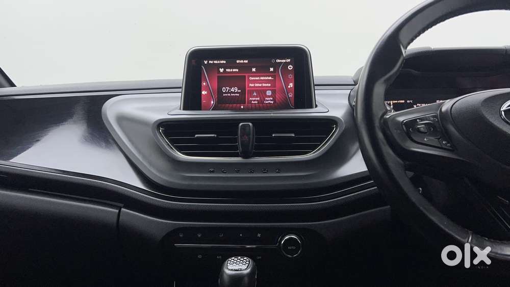 Tata Altroz 1.2 Xza Plus Dark Edition Dct, 2022, Petrol