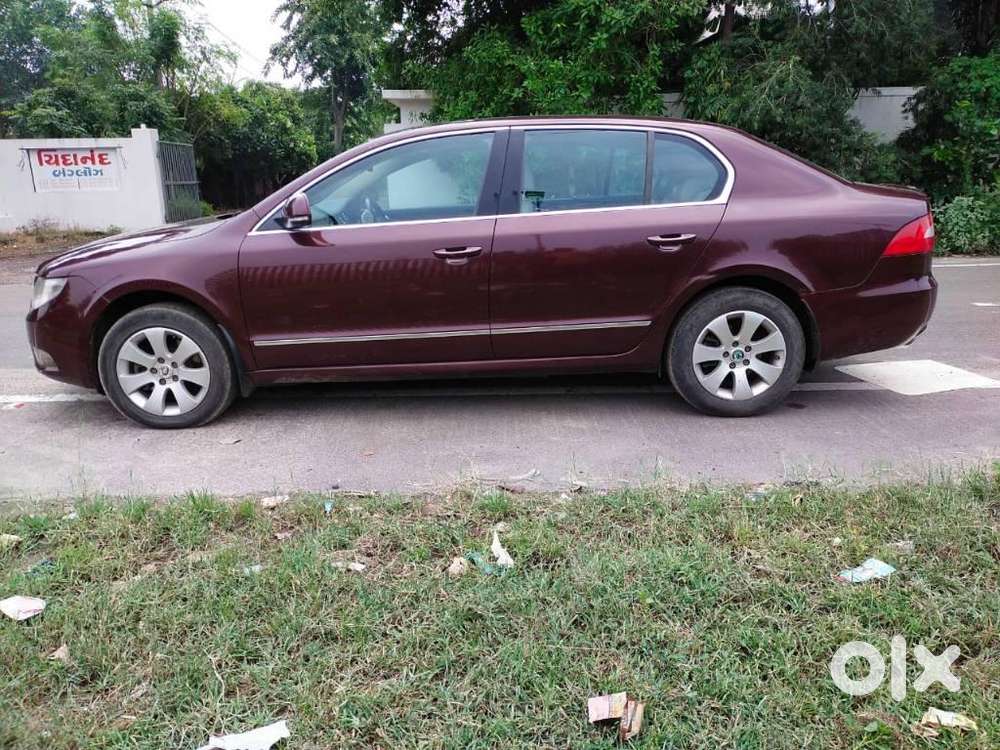 Skoda Superb Style 2.0 Tdi At, 2012, Diesel