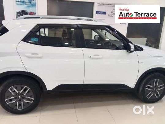 Hyundai Venue 1.0 Sx Turbo Imt, 2021, Petrol