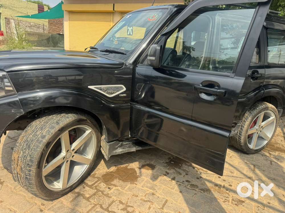 Mahindra Scorpio 2020 Diesel Manual 94000 Km