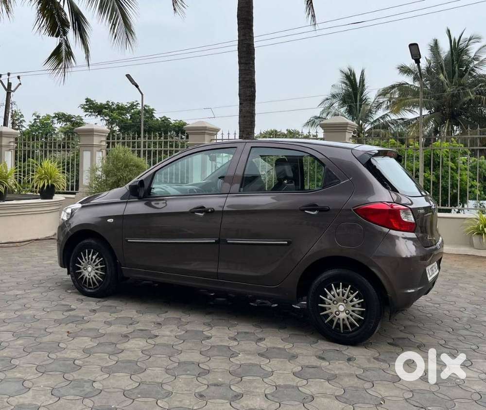 Tata Tiago 1.2 Revotron Xe Option, 2019, Petrol