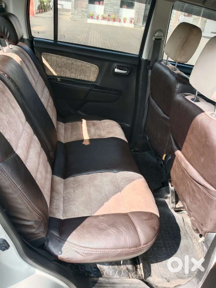 Maruti Suzuki Wagon R Vxi Amt1.2, 2017, Petrol