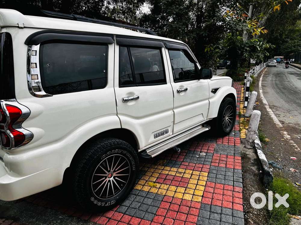 Mahindra Scorpio Classic 2.2 S 11 Mt 7 Cc, 2018, Diesel