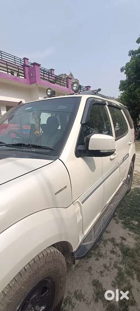 Tata Safari Storme 2016 Diesel 100000 Km Driven