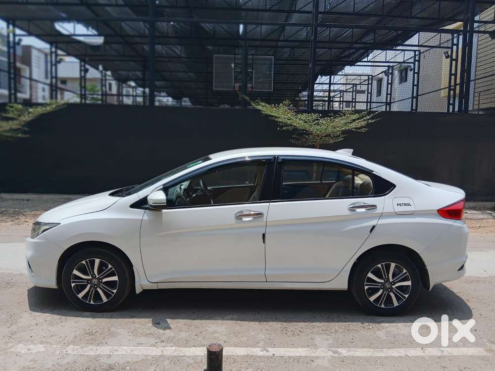 Honda City I-vtec Cvt V, 2017, Petrol