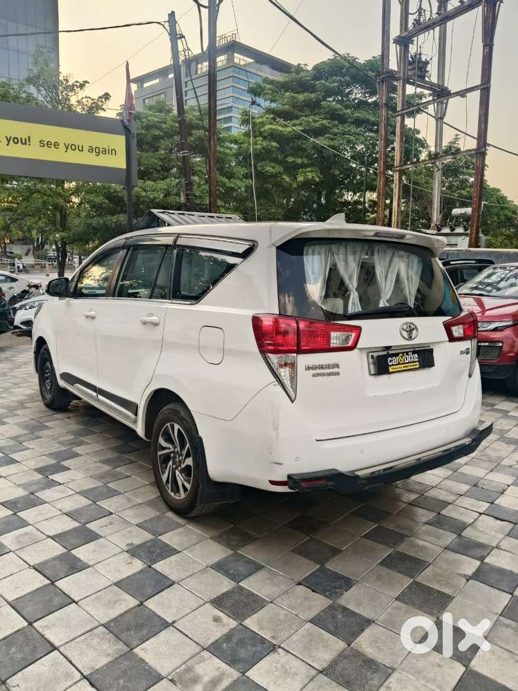 Toyota Innova Crysta 2.4 G Mt, 2021, Diesel