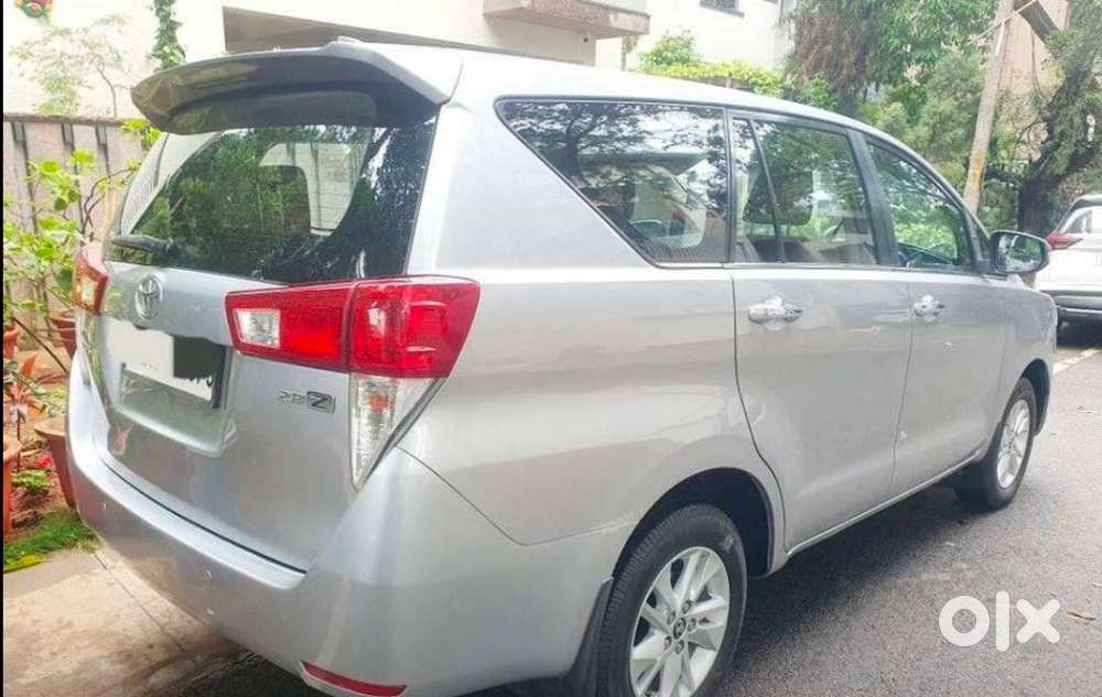 Toyota Innova Crysta 2.8z Automatic, 2017, Diesel