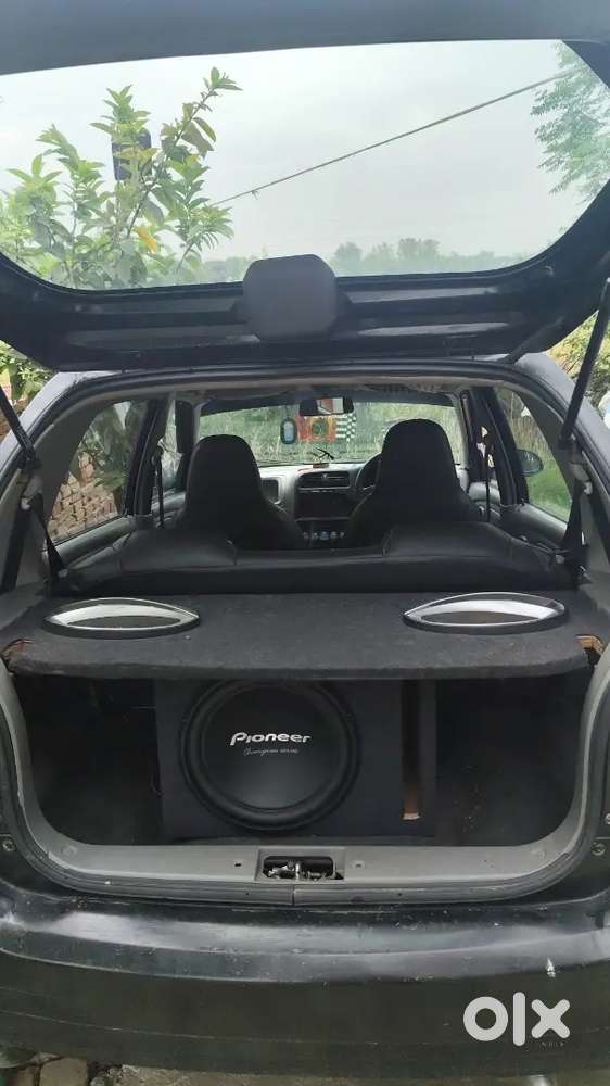 Maruti Suzuki Alto K10 Petrol 2011 Variant