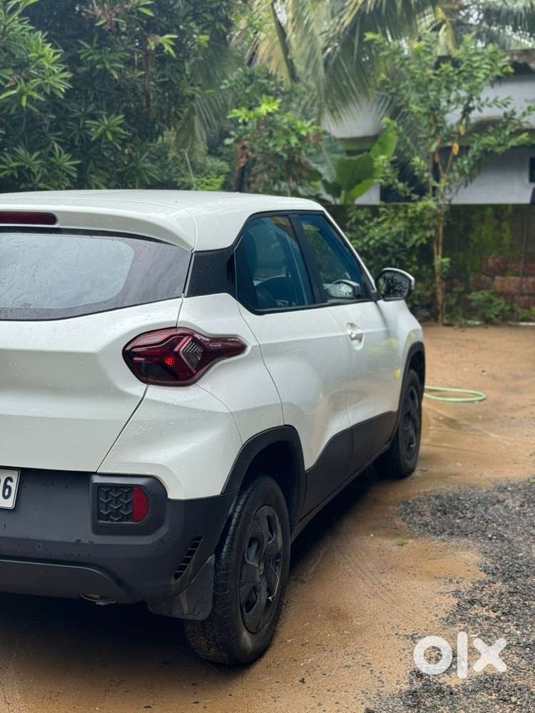 Tata Punch Petrol 2023