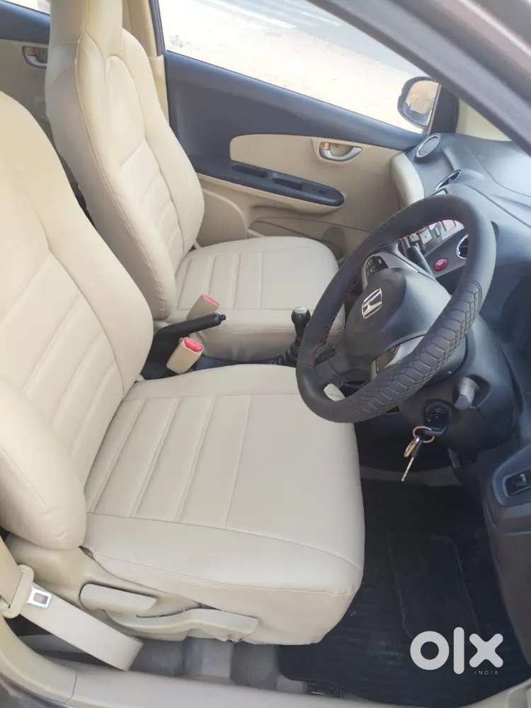 Honda Brio Vx Mt 2015