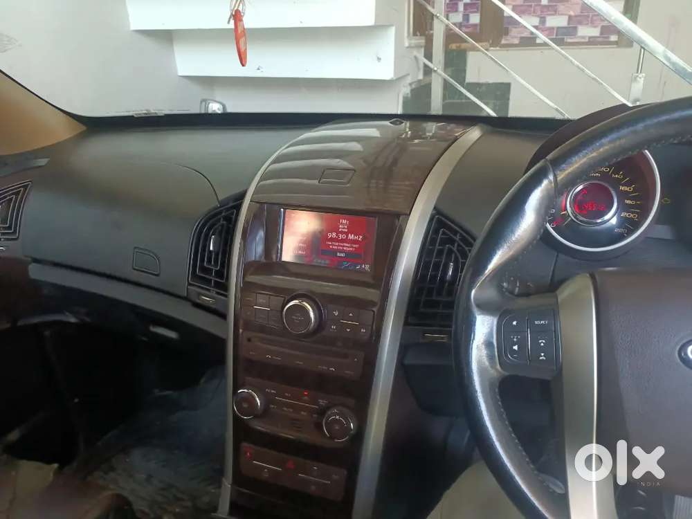 Mahindra Xuv500 2015 Diesel 145512 Km Driven Pass Till 2030 For Sale