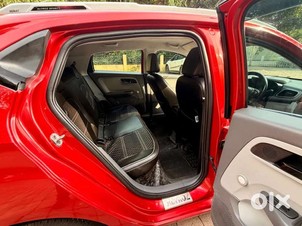 Tata Altroz 1.2 Xe Rhytm Petrol, 2020, Petrol