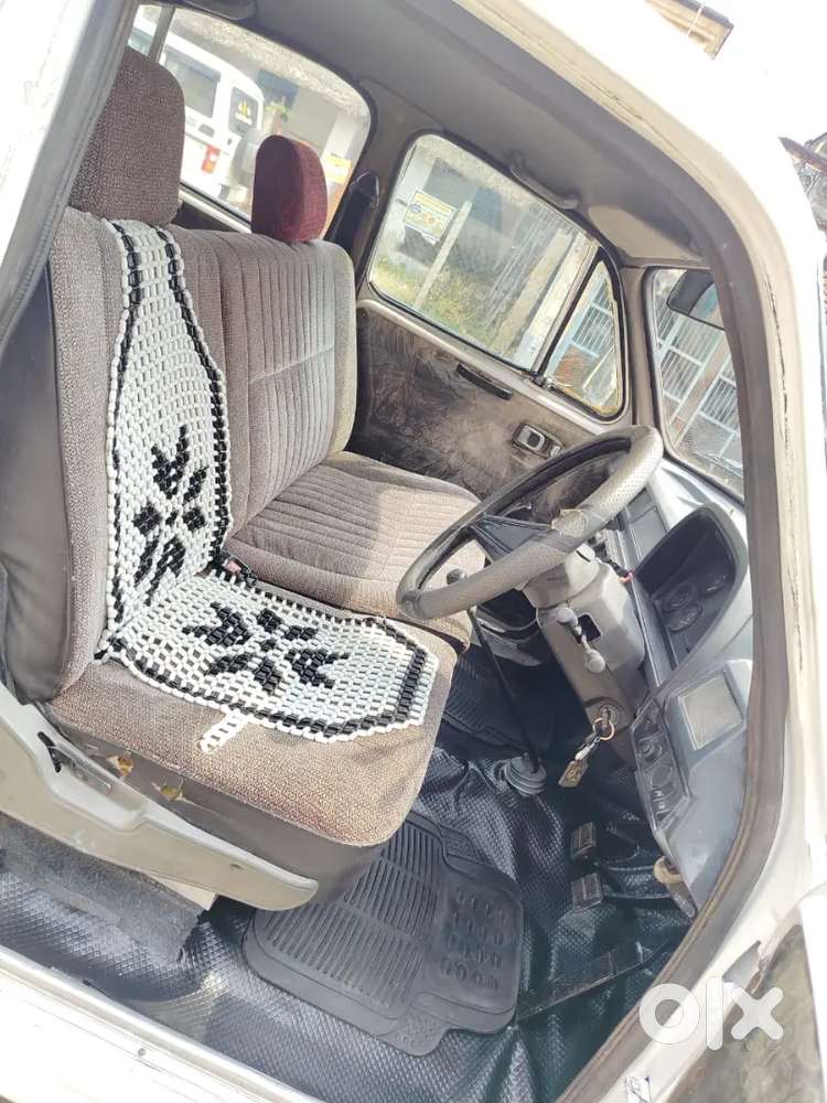 Ambassador Ambassador 2004 Diesel Well Maintained
