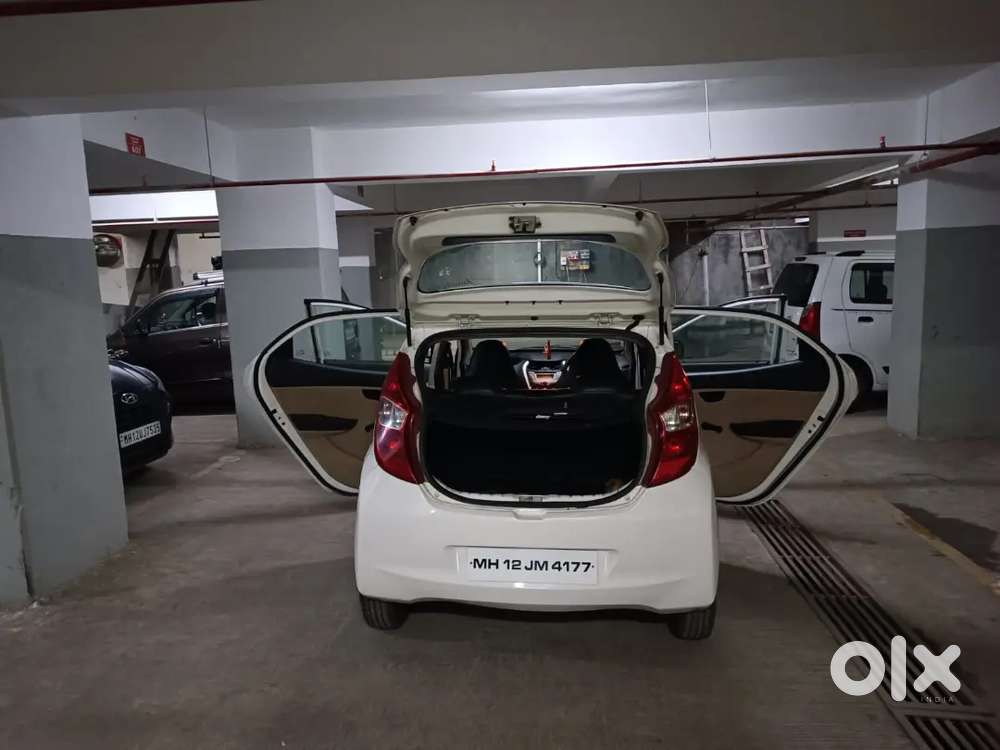 Hyundai Eon 2012 Petrol Well Maintained