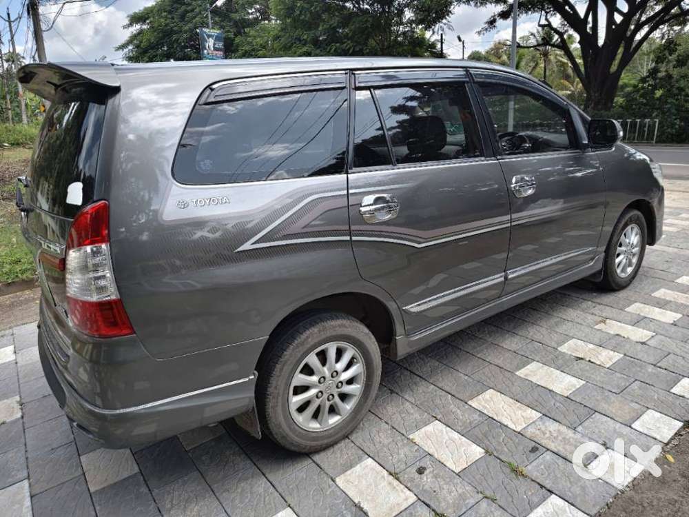 Toyota Innova 2.5 V 7 Str, 2012, Diesel