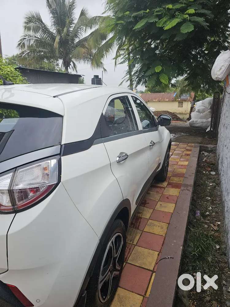 Tata Nexon 2018 Diesel Well Maintained With Company Service History