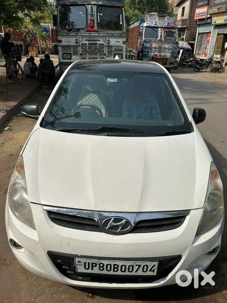 Hyundai I20 Sportz 2010