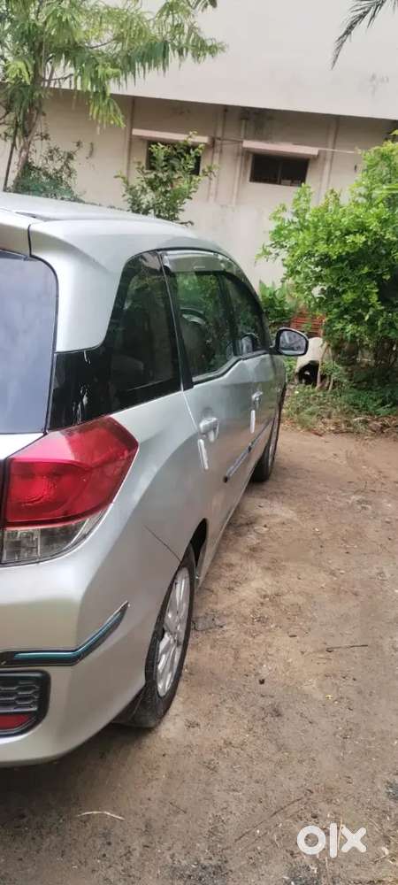 Honda Mobilio Diesel 2014 Top End  With Very Good Condition