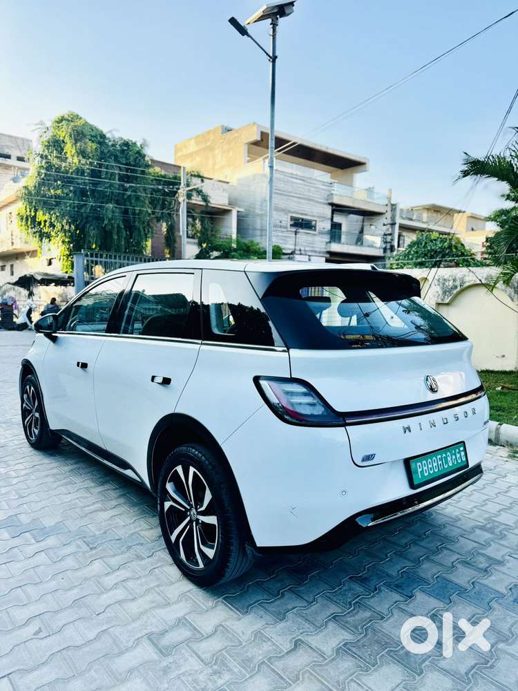 Mg Windsor Ev Essence Pro, 2025, Electric