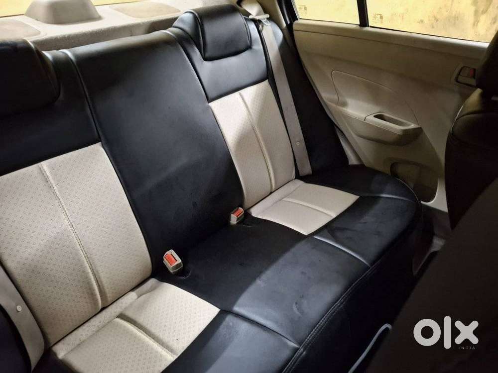 Maruti Suzuki Swift Dzire 1.2 Lxi, 2015, Petrol