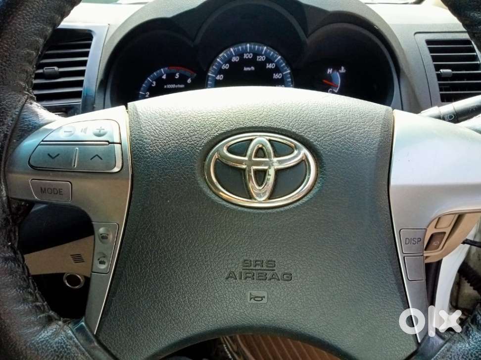 Toyota Fortuner 3.0 4x2 Mt, 2014, Petrol