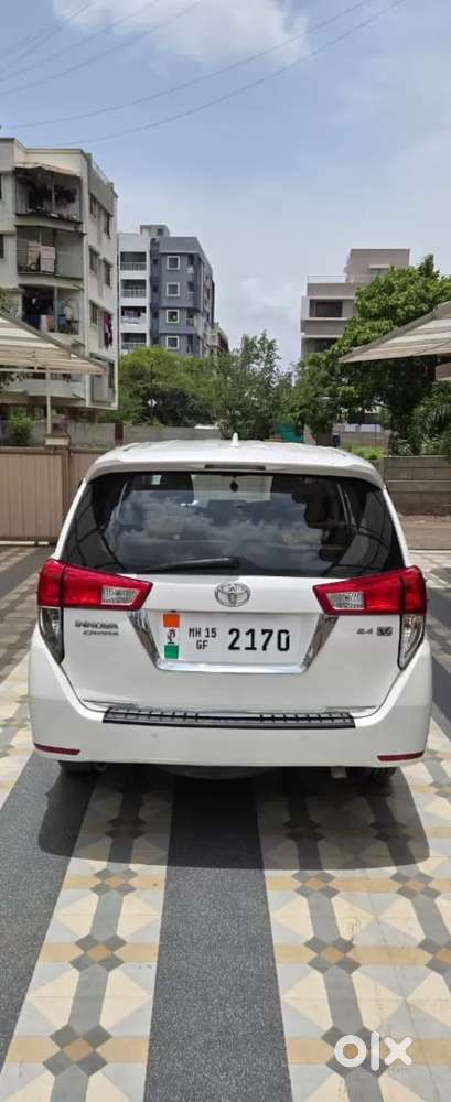 Toyota Innova Crysta 2.4 V 7 Str, 2018, Diesel