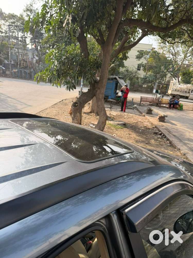 Mahindra Xuv500 W10 Auto 2017