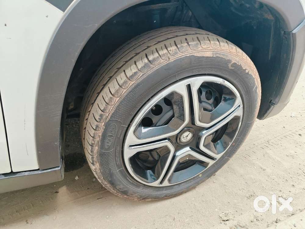 Maruti Vitara Brezza 2017