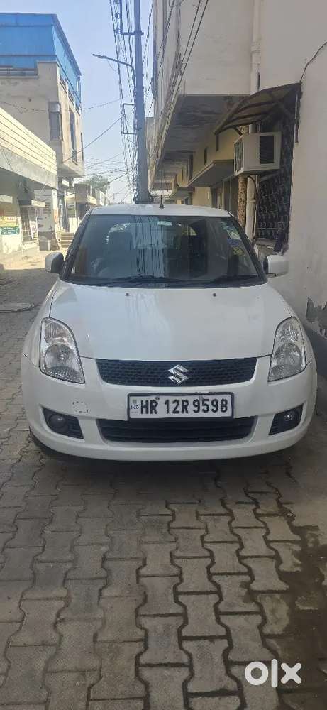 Maruti Suzuki Swift 2011 Cng & Hybrids 66000 Km Driven