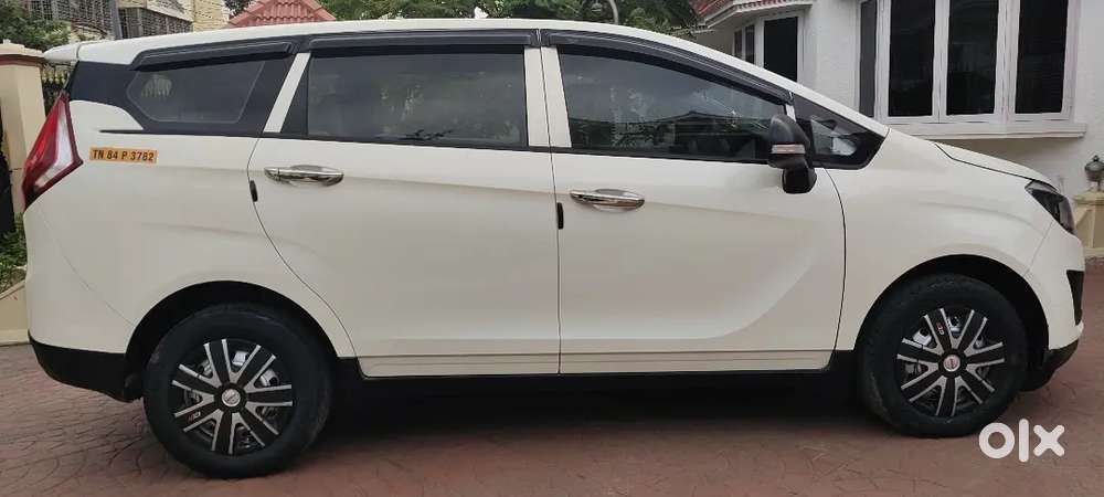 Mahindra Marazzo Plus 7 2023 Diesel
