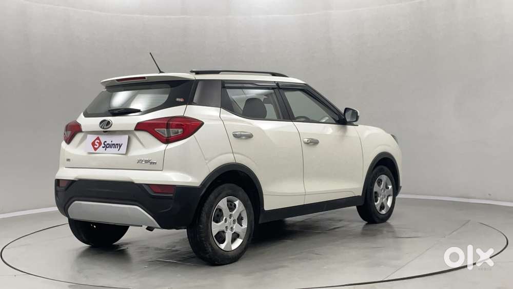 Mahindra Xuv300 W8, 2022, Petrol