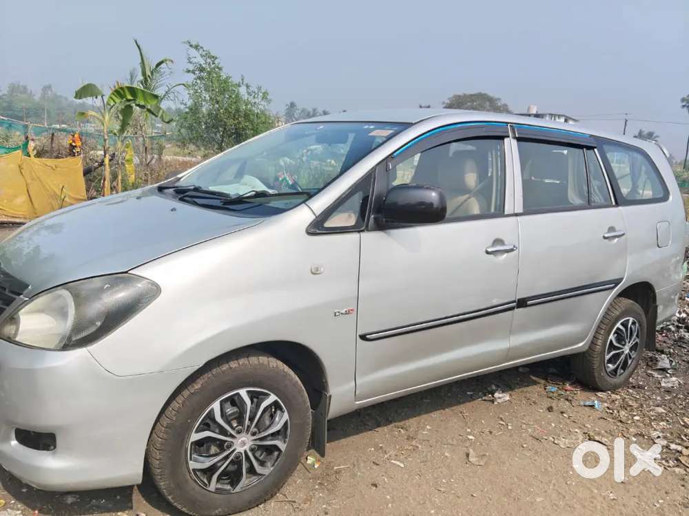 Toyota Innova 2006 Diesel 220000 Km Driven