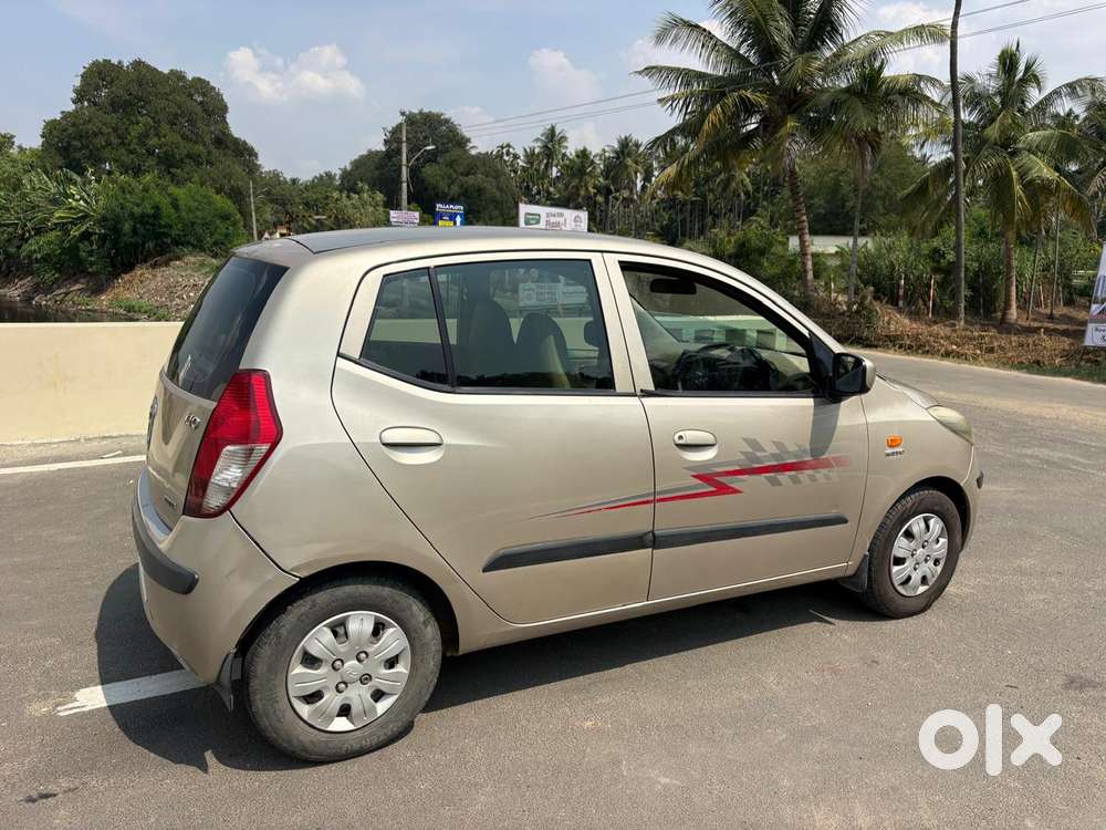 Hyundai I10 Magna At, 2010, Petrol
